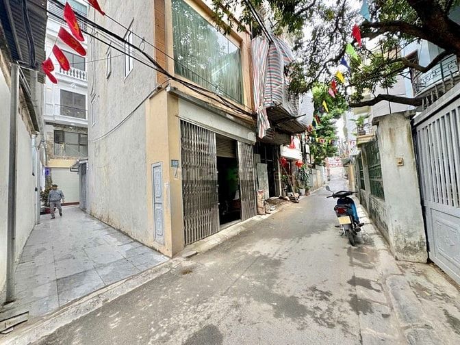 Bán nhà 5 tầng đẹp giá cực tốt tại Thụy Phương, Đông ngạc, Bắc Từ Liêm