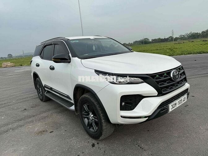 Toyota Fortuner 2022 2.4 4x2 AT - 36000 km