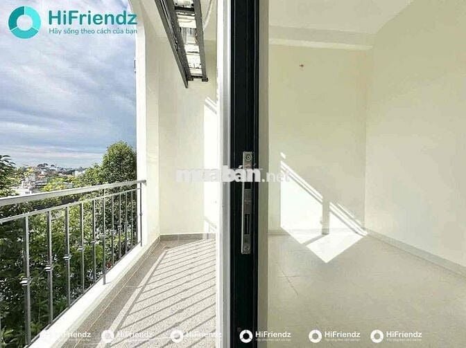 Khai trương studio mới xây ở Làng đại học