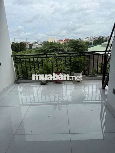 Nhà mới tinh đẹp sang 1trệt 2lầu 1st 4pn 4wc hxh ngay trường Trần Phú