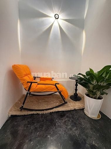 Bán nhà Cô Giang Q.1 - 32m2 - 3pn 3wc tặng nội thất, giá 7,1 tỉ