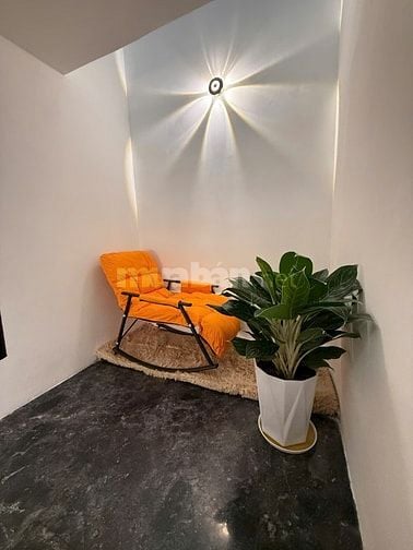 Bán nhà Cô Giang Q.1 - 32m2 - 3pn 3wc tặng nội thất, giá 7,1 tỉ