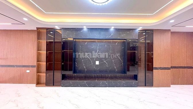 Nhà phân lô vỉa hè Kim Đồng 55m, 7T, thang máy 24 tỷ 