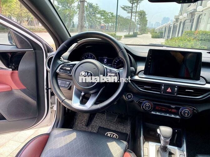 2021 2.0 AT PREMIUM - 42000 km