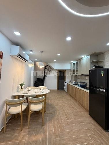 Bán nhà Cô Giang Q.1 - 32m2 - 3pn 3wc tặng nội thất, giá 7,1 tỉ