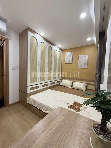 Bán nhà Cô Giang Q.1 - 32m2 - 3pn 3wc tặng nội thất, giá 7,1 tỉ