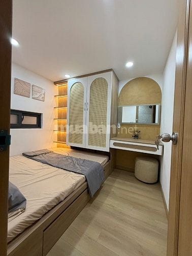 Bán nhà Cô Giang Q.1 - 32m2 - 3pn 3wc tặng nội thất, giá 7,1 tỉ