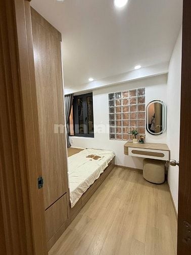 Bán nhà Cô Giang Q.1 - 32m2 - 3pn 3wc tặng nội thất, giá 7,1 tỉ