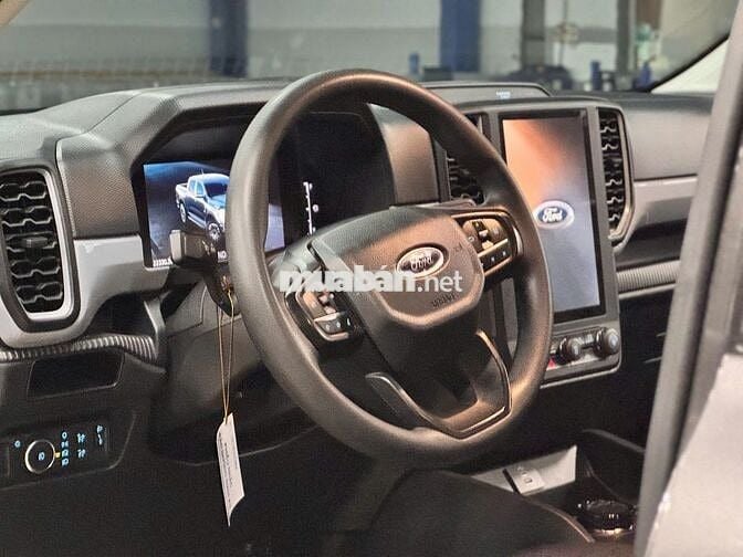 Ford Ranger 2025 XLS 2.0L 4x2 AT - 18200 km