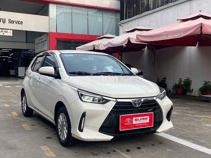 Toyota Wigo 2024 G 1.2 AT - 25.000 km