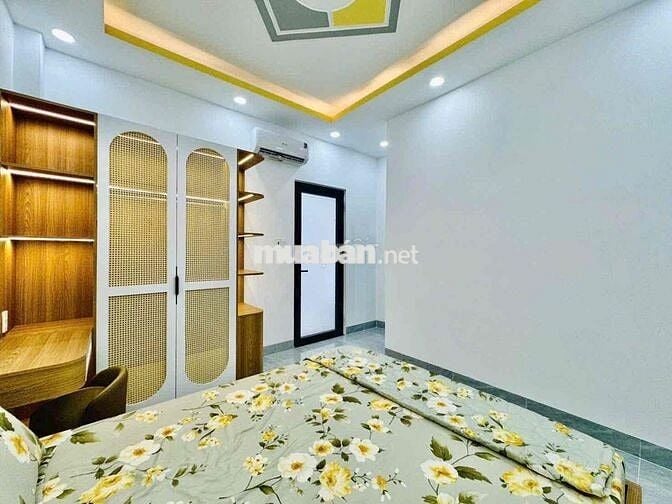 Nhà Xây Mới ~ Ở Đại Gia Đình | Sẵn Nội Thất | 1 Xẹc Gần Chợ Bà Chiểu |