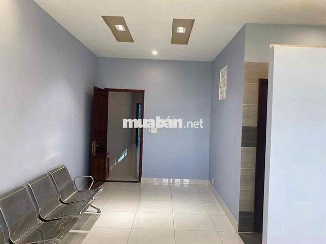 Cho Thuê Nhà 1Trệt 2Lầu 5Phòng Ngủ Mặt Tiền Hoàng Hoa Thám