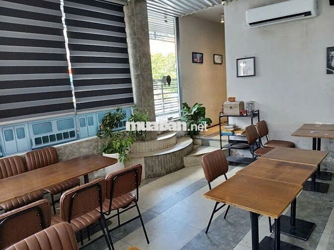 CHO THUÊ - SANG NHƯỢNG  NHÀ GÓC 2 MT LÊ THỊ RIÊNG QUẬN 1.BÙI THỊ XUÂN