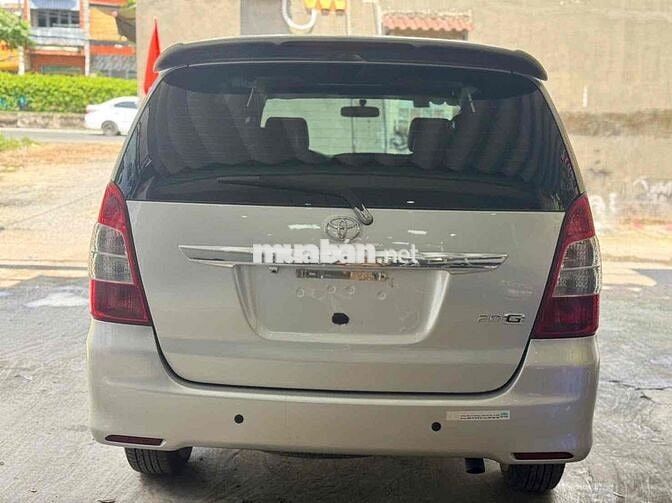 Toyota Innova 2013 2.0V - 90000 km