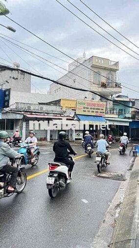 bán nhà mặt tiền hiệp thành q12 dt 4m nở hậu 4,3x15 đúc lửng 3pn