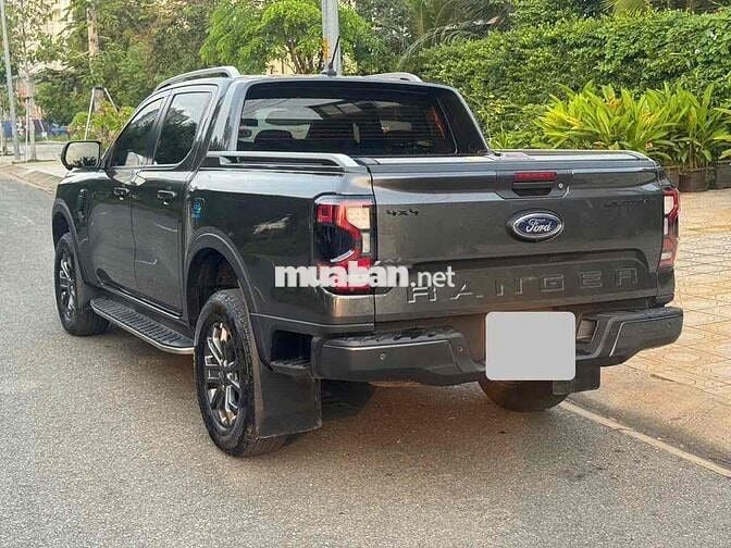 Ford Ranger 2023 Wildtrak 2.0L 4x4 AT - 7800 km