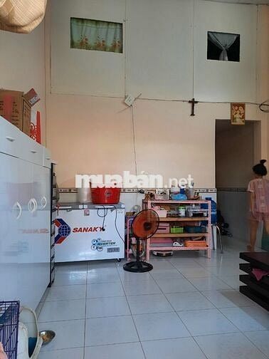 Nhà nguyên căn, 3 Phòng ngủ - Đường 42, P Hiệp Bình