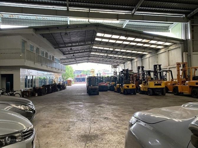 Bán kho xưởng 1.800m²,  MT Kinh Dương Vương, Bình Tân, đường container