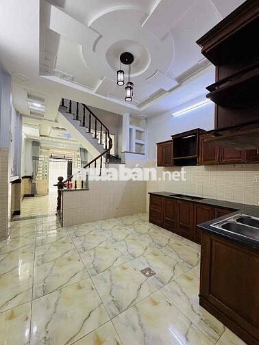 NHÀ 3 TẦNG LÂM THỊ HỐ Q12 - HẺM OTO TỚI CỬA - GIÁ 5TY2