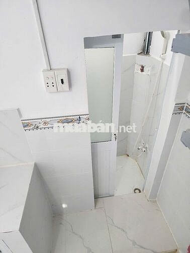 Cần bán căn nhà 3x7 DTSD , ngay cầu lớn , chợ nhị xuân , như video