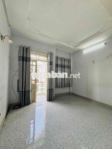 NHÀ 3 TẦNG LÂM THỊ HỐ Q12 - HẺM OTO TỚI CỬA - GIÁ 5TY2
