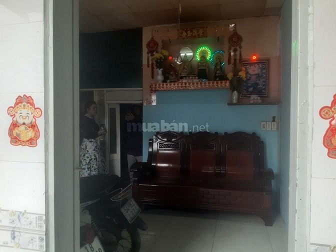 Bán nhà gấp huyện Bình Chánh 