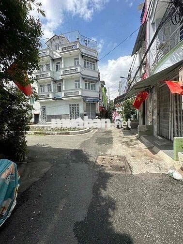 NHÀ MỚI 2 PHÒNG SẴN 1 MÁY LẠNH ĐƯỜNG NỘI BỘ KHU BÌNH PHÚ 2