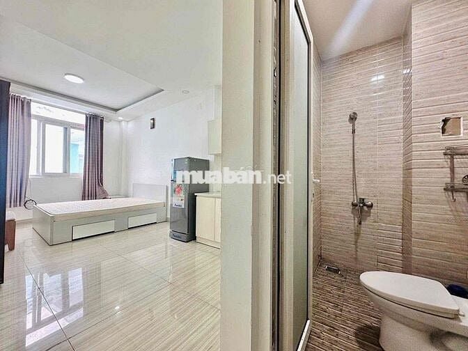 CHDV - THANG MÁY - NHÀ ĐẸP THOÁNG SÁT CHỢ THIẾC, BV CHỢ RẪY QUẬN 5