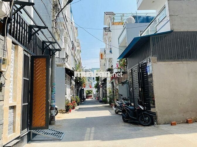 NGỘP !ĐẤT ĐẸP - SỔ HỒNG RIÊNG, KHU DÂN TRÍ GẦN NGAY PHẠM VĂN ĐỒNG