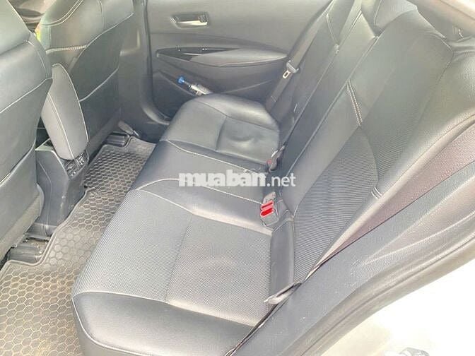 Toyota Corolla Altis Hybrid 2022 - 46088 km