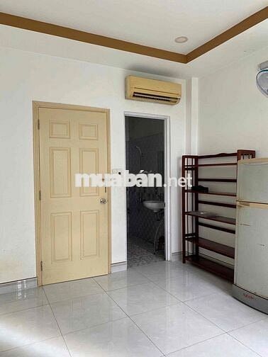Cho Nữ thuê phòng trong nhà không chung chủ