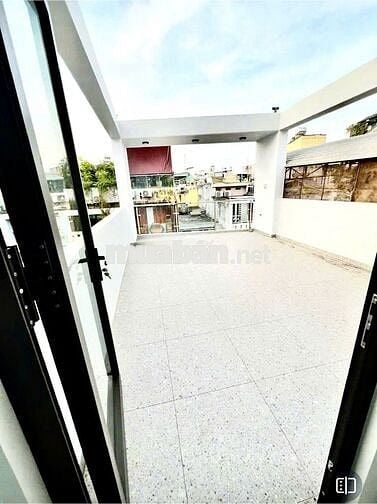 NHÀ MỚI Q3! CHO THUÊ NHÀ 100B BÀN CỜ, DTSD 450m2
