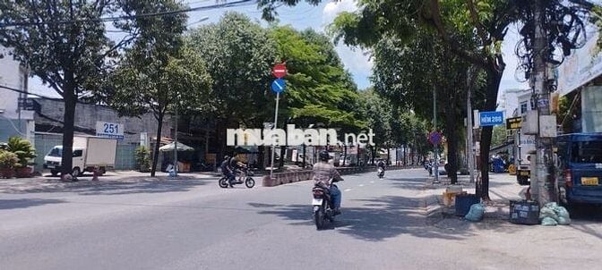 Cho thuê nhà 4 lầu 4PN 5WC 1/ Lê Thị Riêng,Thới An 12 triệu /tháng