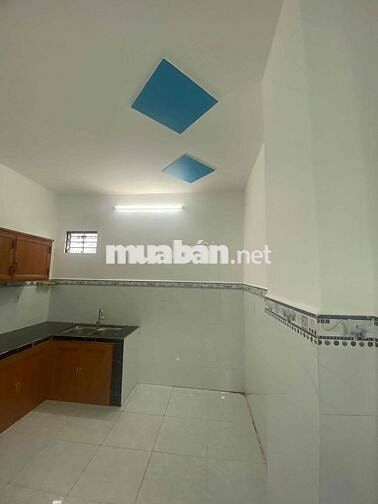 Nhà 50m2 , 1 trệt 1 lầu ,2 phòng ngủ ở gần chợ Nhị Xuân , Hóc Môn,