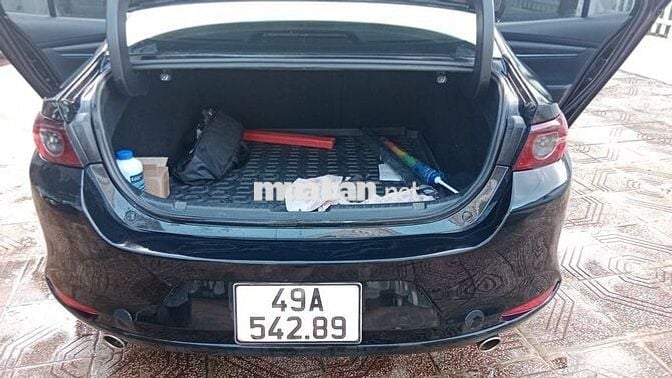 Mazda 3 2022 - 7900 km