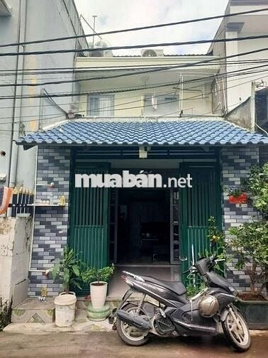 Nhà 1 trệt 1 lầu SHR đường xe hơi