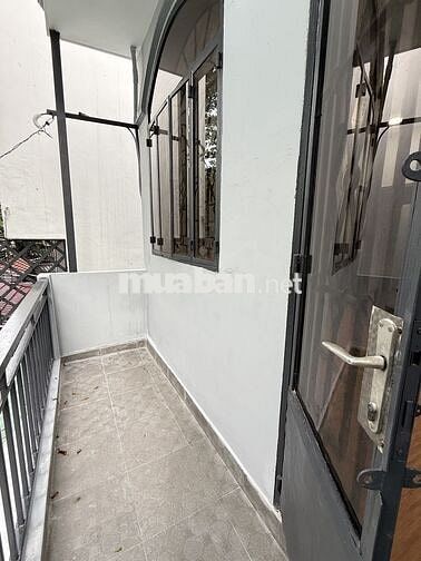 Mặt bằng sầm uất làm văn phòng, 60 m2 Lê Đức Thọ, p7, GV