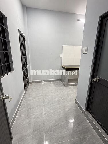 Mặt bằng sầm uất làm văn phòng, 60 m2 Lê Đức Thọ, p7, GV