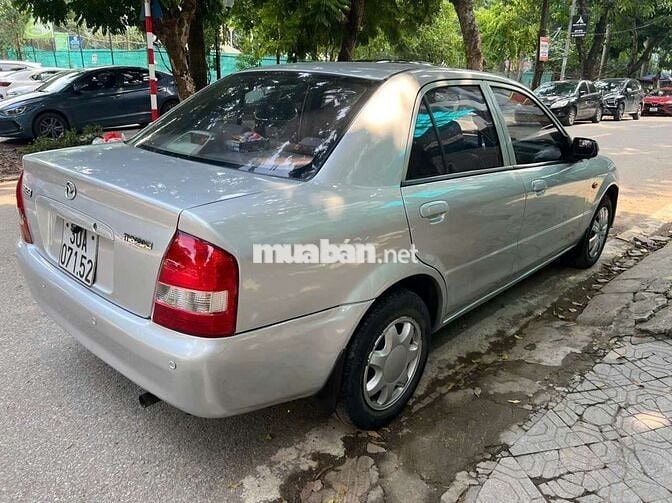 Xe Mazda 323 1 chủ đi cực giữ gìn ạ