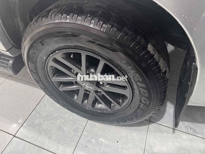 Toyota Fortuner 2016 2.5G - 180213 km