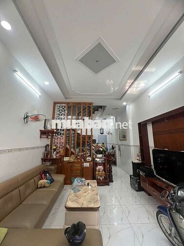 Nhà bán 4x13 lầu suốt 2p ngủ 2wc vị trí đẹp cây cám vlb BC
