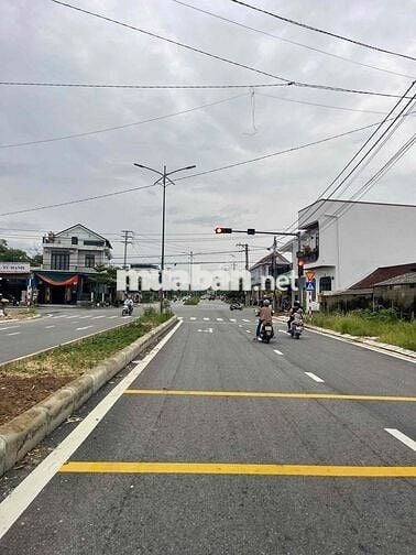 Đất lớn 920m2 phù hợp làm nhà vườn, kho xưởng, hay kinh doanh khu vui