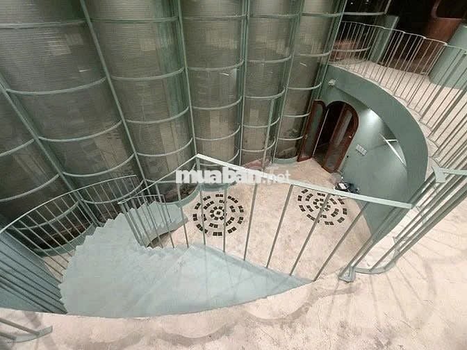 MT KHU BÀU CÁT NHÀ ĐẸP 8X5 1 LỬNG CẦN CHO THUÊ GẤP