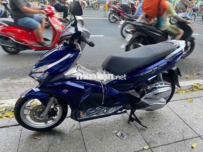 Honda air blade 2017 mới 90% Bstp chính chủ