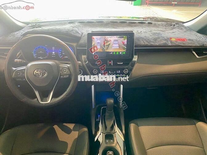Toyota Corolla Cross 1.8V 2025 - 835 Triệu