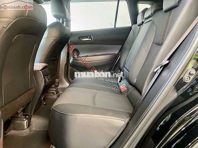 Toyota Corolla Cross 1.8V 2025 - 835 Triệu
