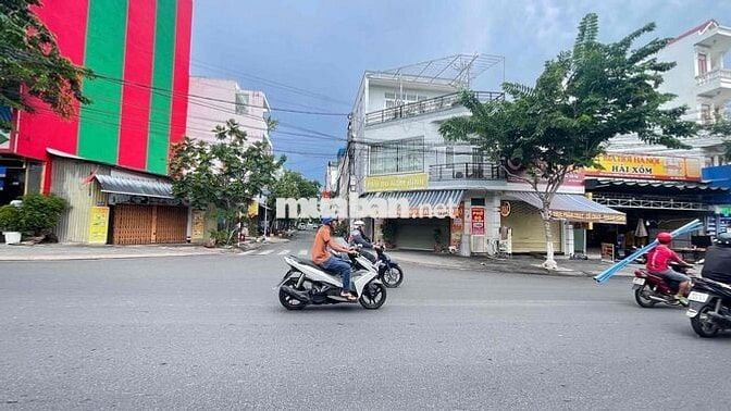 Căn Góc 2 Mặt Tiền Đường 28 Rộng 35m Trục Kinh Doanh Sầm Uất