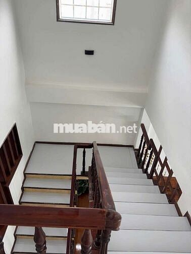 B.án Nhà 2 Tầng, Đỗ Mê, Đối Diện Sân Bóng Quan Châu, Hoà Xuân, ĐN