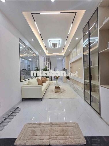 HƠN 7 TỶ-30m RA MẶT PHỐ VĨNH PHÚC-5 TẦNG DÂN XÂY