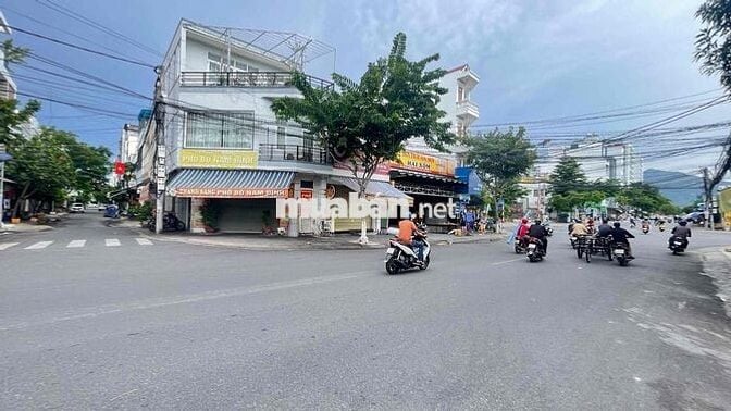 Căn Góc 2 Mặt Tiền Đường 28 Rộng 35m Trục Kinh Doanh Sầm Uất